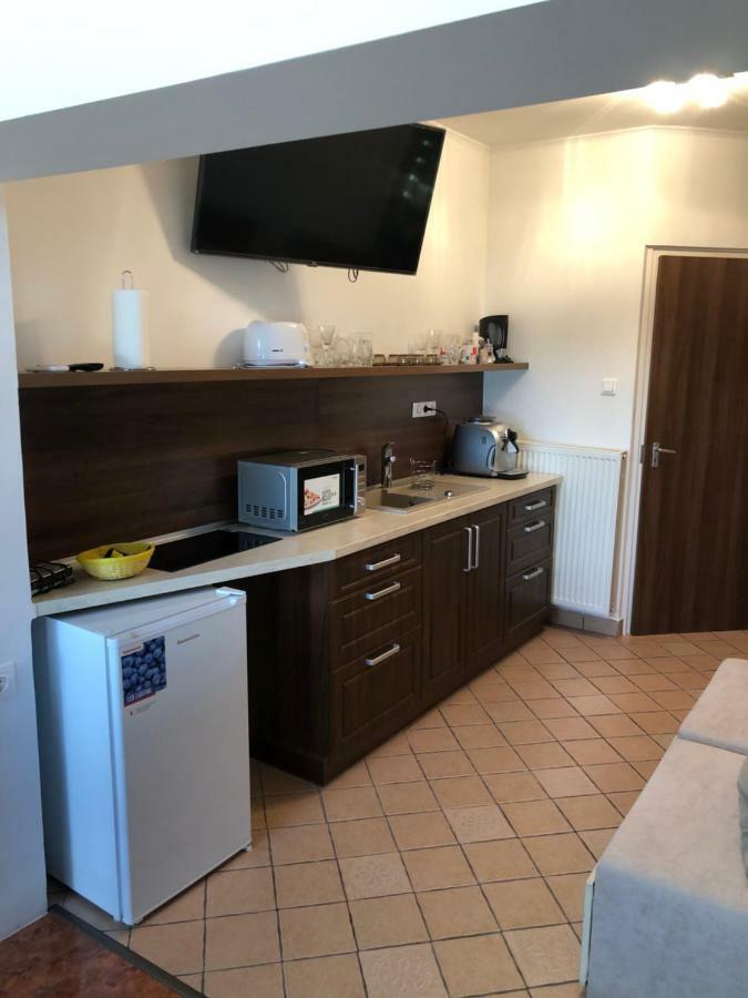Regina Delux Apartman ギュラ エクステリア 写真